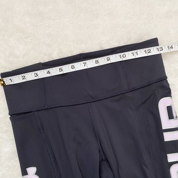 Under Armour Women's ColdGear IgNight Tight, Black, Medium - Picture 7 of 10